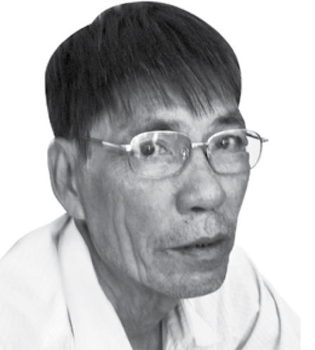 Cán bộ tỉnh “xin” điện thoại, cán bộ huyện vướng tội tham ô