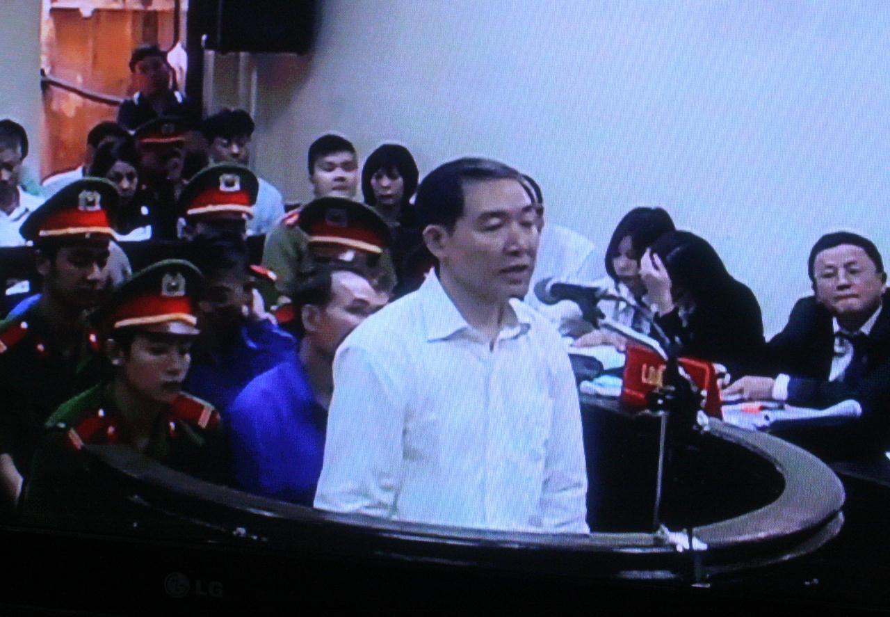 Phúc thẩm vụ Vinalines: Vẫn đẩy đưa chuyện “lại quả“