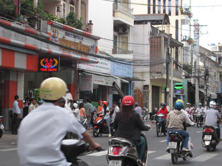 Cậu bé chết oan vì côn đồ đường phố