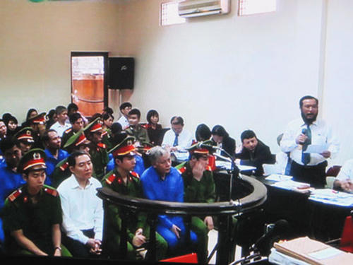 “Nóng bỏng” ngoài phòng xử phúc thẩm đại án Vinalines 