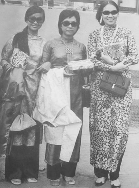 Khánh Ly - hồi ức thời “đu bám con trai, nhảy đầm ké“