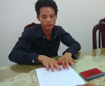 Xác thiếu phụ lõa thể bị xâm hại nằm giữa ruộng mía