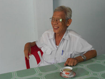 Ông lão có tài đoán tỉ số bóng đá