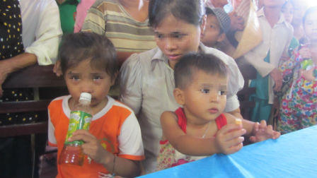 Con trâu mang thai đôi "xúi" gã chồng giết vợ