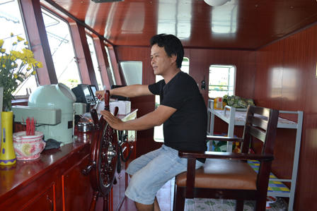 Ngư dân 8X nhận tàu vỏ sắt 12 tỉ từ nguồn vay Chính phủ