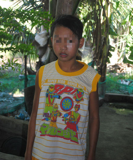 Cuồng ghen, lấy dao đâm thấu tim chồng