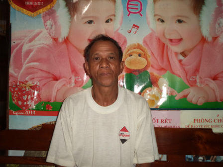 "Báo hiếu" bằng cách quật mộ cha