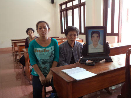 Nghi bỏ lọt tội phạm vụ giết người ở Đồng Xoài