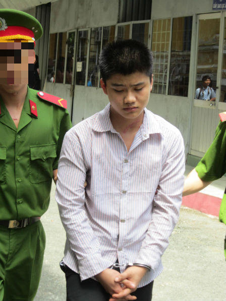 Cô gái bán dâm suýt chết vì đòi tăng giá không đúng lúc?