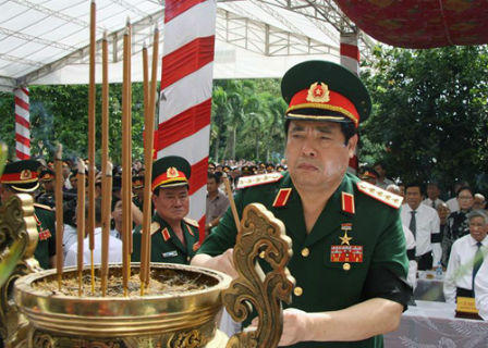 Chủ tịch nước dự lễ truy điệu hơn 100 liệt sĩ tại Đồng Nai