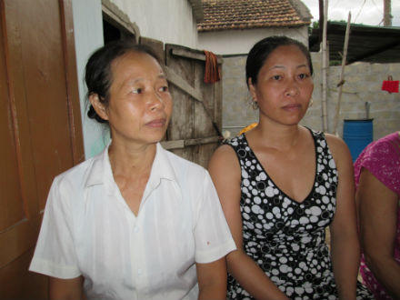 Mờ ám lời “trần tình” của vợ người đàn ông chết bí ẩn giữa đồng vắng