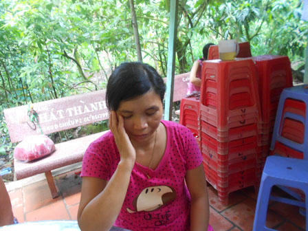 Kinh hoàng trốn chạy “cơn mưa dao” của người điên