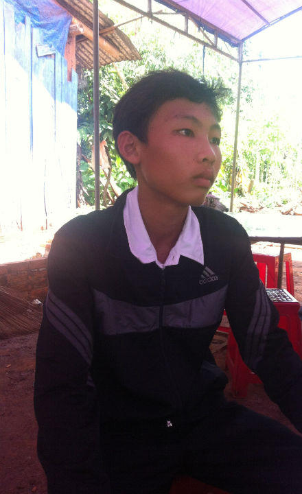 Nam sinh mất mạng vì bị bố bạn gái đánh?