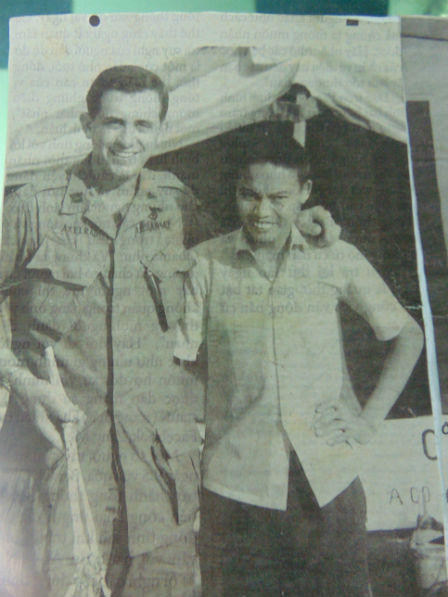 Bất ngờ cuộc trùng phùng với… cánh tay 40 năm lưu lạc