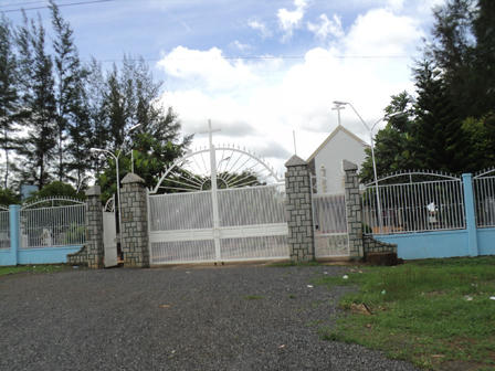 Đứa bé mưu trí tự giải thoát giữa đường bắt cóc?