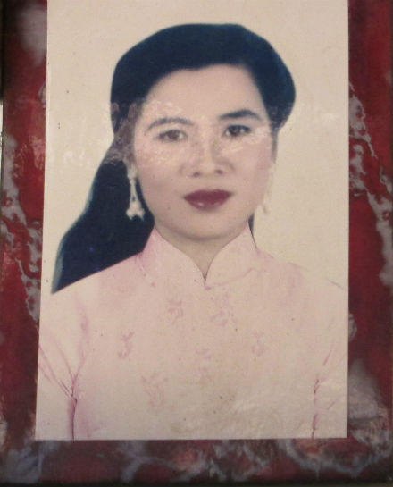 Mẹ nạn nhân vụ  Lý Nguyễn Chung kể chuyện đời con gái “hồng nhan bạc mệnh”