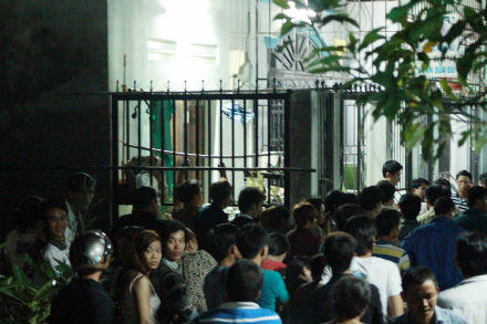 Thiếu phụ mắc trầm cảm sau sinh siết cổ con rồi tự vẫn