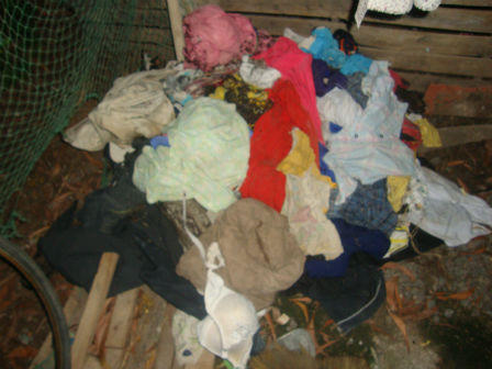 Bị đốt nhà vì phao tin chuyện tình “1 bà 2 ông”