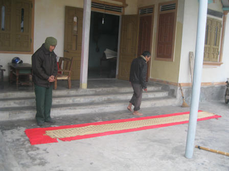 Bên trong hộp gỗ 400 năm bí mật