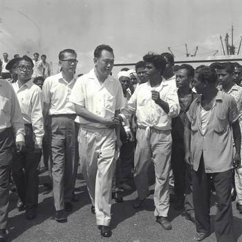 Cuộc đời nhà sáng lập Singapore Lý Quang Diệu qua ảnh