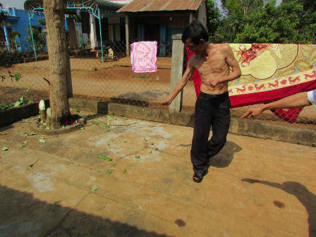 Bị bạn trai từ chối, thiếu phụ gây án mạng