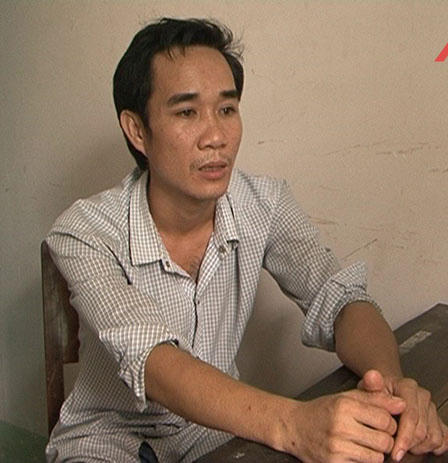 Bị đánh sắp chết, thiếu phụ vẫn cố mặn nồng với tình trẻ