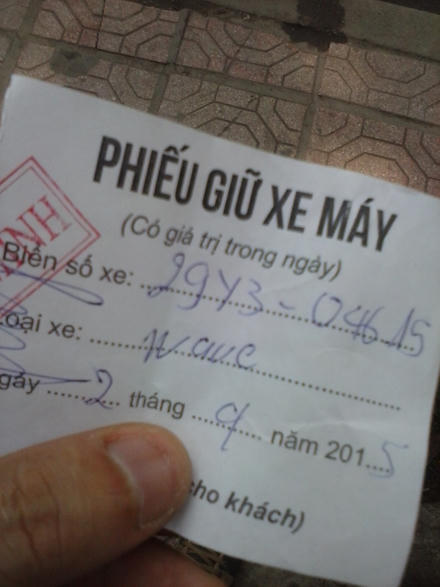 Hà Nội: 150 ngàn/lượt gửi ô tô, không ưng đi chỗ khác