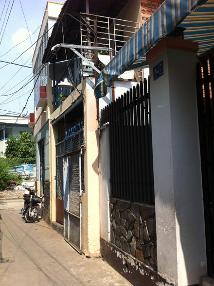 Ông hàng xóm nghiện “phim đen” xâm hại 3 bé gái