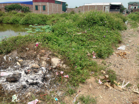 3 mục đích của đứa bé vùi xác bạn dưới ao bèo