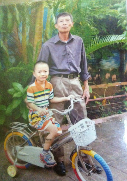 Tình thế oan nghiệt, cha giết con để cả nhà được sống  