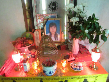 Thi thể thối rữa trong vườn cao su: Án mạng hay tự sát?