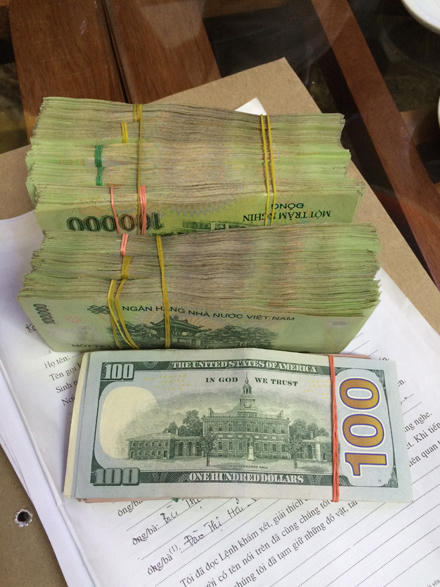 Trùm ma túy mượn áo công an thực hiện kế "ve sầu thoát xác"