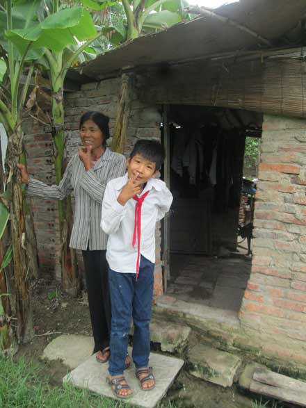 Ngôi nhà kỳ lạ đến xót xa giữa lòng thủ đô