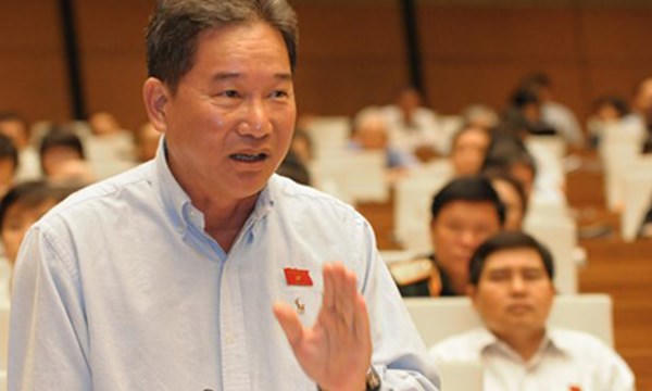 Bản lĩnh thẩm phán và chuyện án “dân kiện quan”