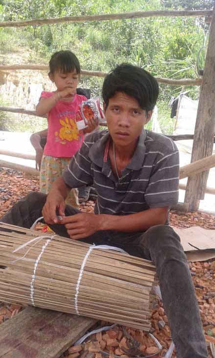 Theo dấu “ác quỷ” sáng ra trại, chiều hãm hiếp bà lão