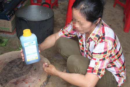 Trầm cảm sau sinh, vợ vác dao chém chồng