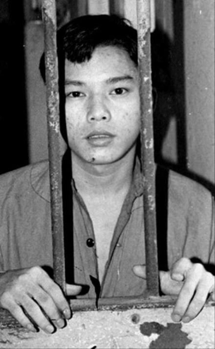 Nghệ sĩ guitar tay không tước súng tướng cướp Phước “tám ngón”