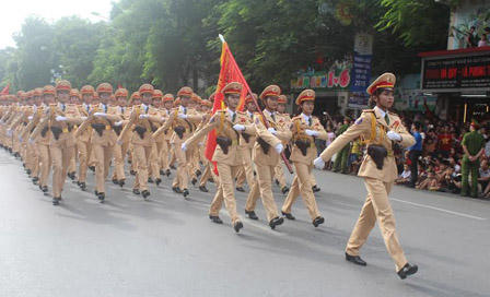 Hà Nội rực cờ, hoa mừng đoàn diễu binh, diễu hành 70 năm ngày Quốc khánh