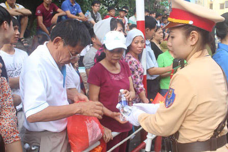 Hà Nội rực cờ, hoa mừng đoàn diễu binh, diễu hành 70 năm ngày Quốc khánh