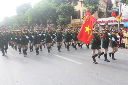 Hà Nội rực cờ, hoa mừng đoàn diễu binh, diễu hành 70 năm ngày Quốc khánh