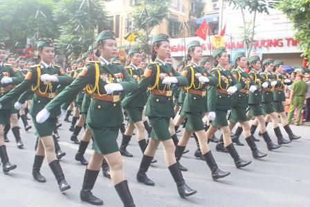 Hà Nội rực cờ, hoa mừng đoàn diễu binh, diễu hành 70 năm ngày Quốc khánh