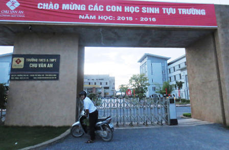 Bé gái bị cưỡng bức, sát hại trong chuyến du lịch của nhà trường