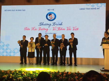 “Sữa học đường”, cuộc cách mạng vì tầm vóc Việt