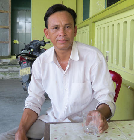 Nhọc nhằn nghề “ăn sắt” dưới đáy biển