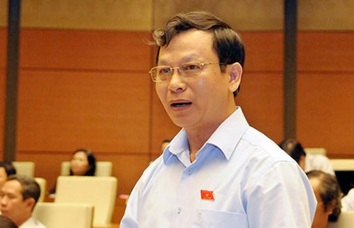 Luật vừa thông qua, ĐBQH lại bổ sung ý kiến 