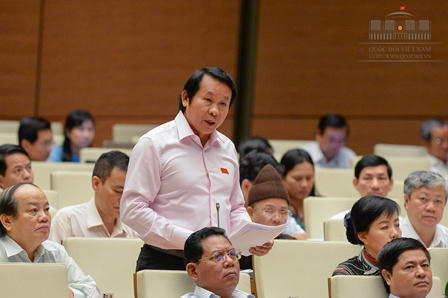 Sắp hết cảnh người dân "đánh trống cửa nhà sấm"