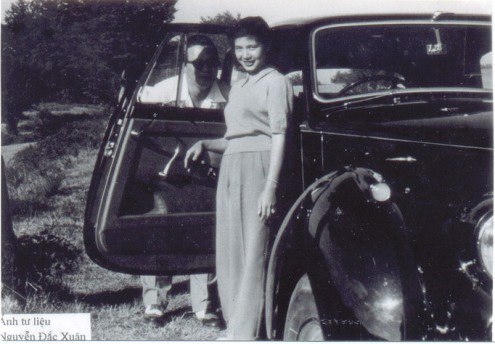 Giải mã kho báu đế vương dưới mộ Bảo Đại