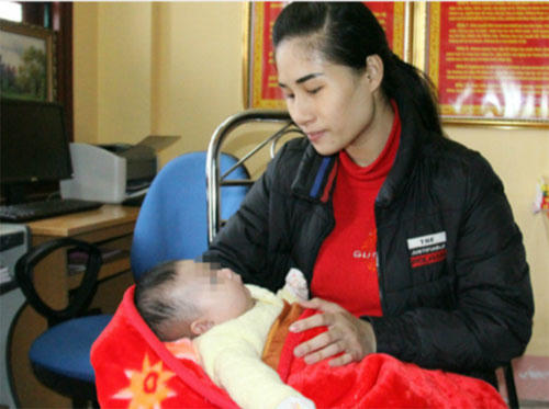 Nữ sinh bắt cóc bé gái 2 tháng tuổi