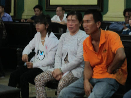 Sát nhân nhảy cầu “tự xử” rồi bơi lên bờ nhận án tử của tòa