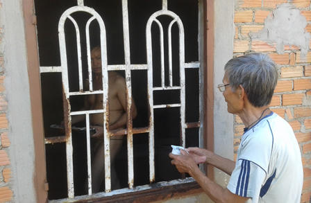 Hoá điên sau 4 ngày bị công an bắt oan